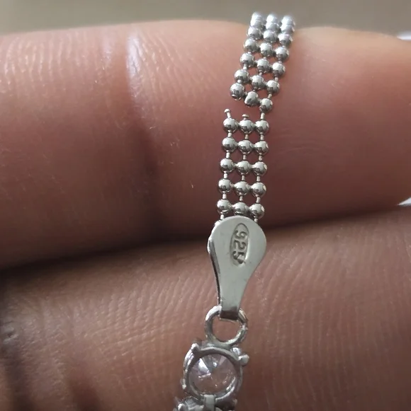 $100 Macy's Women Elegant Silver Hand Bracelet New Party - Picture 9 of 13